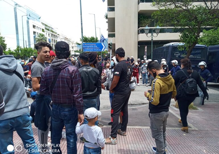 Οι πρόσφυγες λένε ΟΧΙ στις εξώσεις