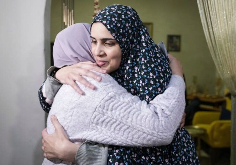 Ανταλλαγή (Ισραηλινών) ομήρων με (Παλαιστίνιους) φυλακισμένους