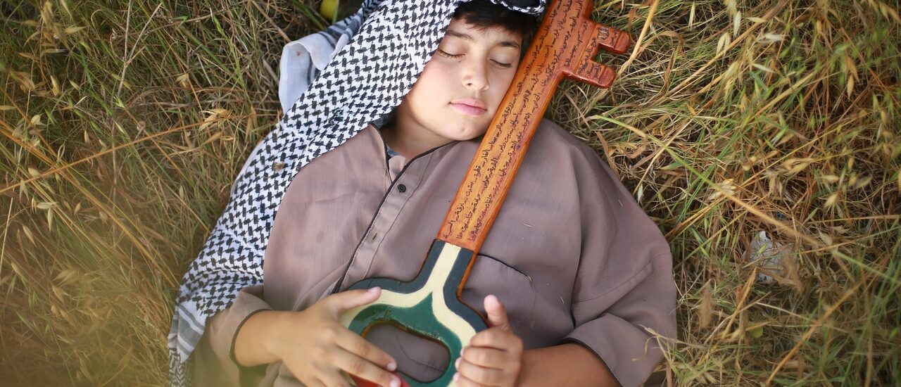 Στην Παλαιστίνη πέφτει κόκκινη βροχή