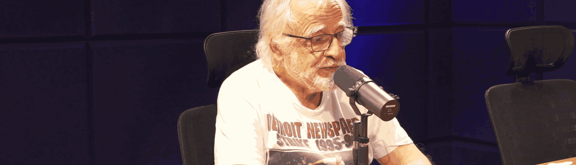 Χαιρετισμός του Ο. Γκοτζιόλα (Βραζιλία) στο 17ο Μαρξιστικό Camping του ΕΕΚ στην Κάρυστο.