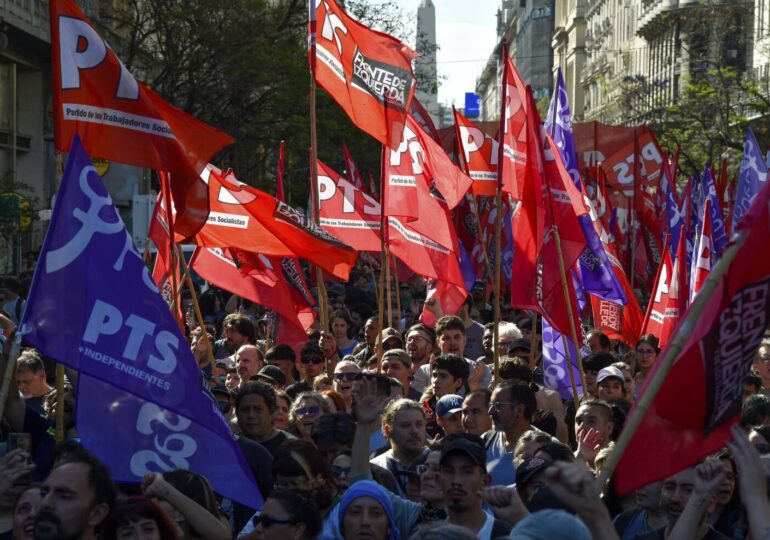 Η κρίση πολιτικής εξουσίας της αστικής τάξης εντείνεται παγκόσμια