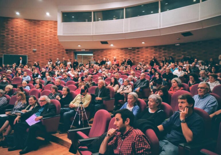 Ευτύχης Μπιτσάκης - Στους Δρόμους της Διαλεκτικής και της Ελευθερίας